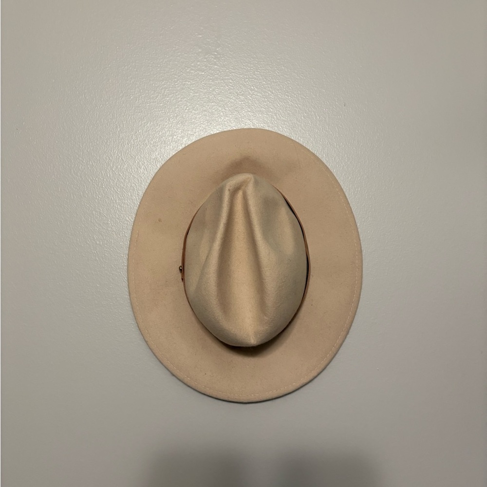 Evereve Beige Fedora Hat